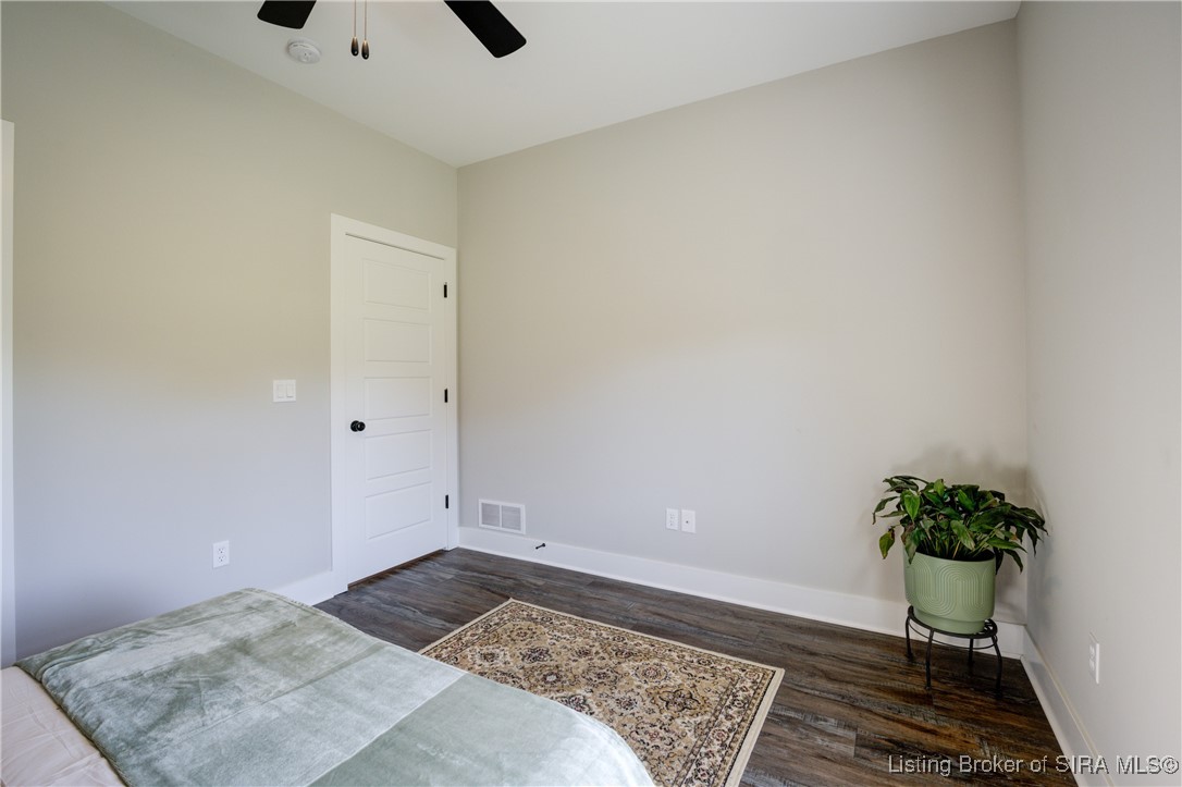 1719 Champions Pointe Parkway Henryville, IN 47126 - Photo 25 of 31