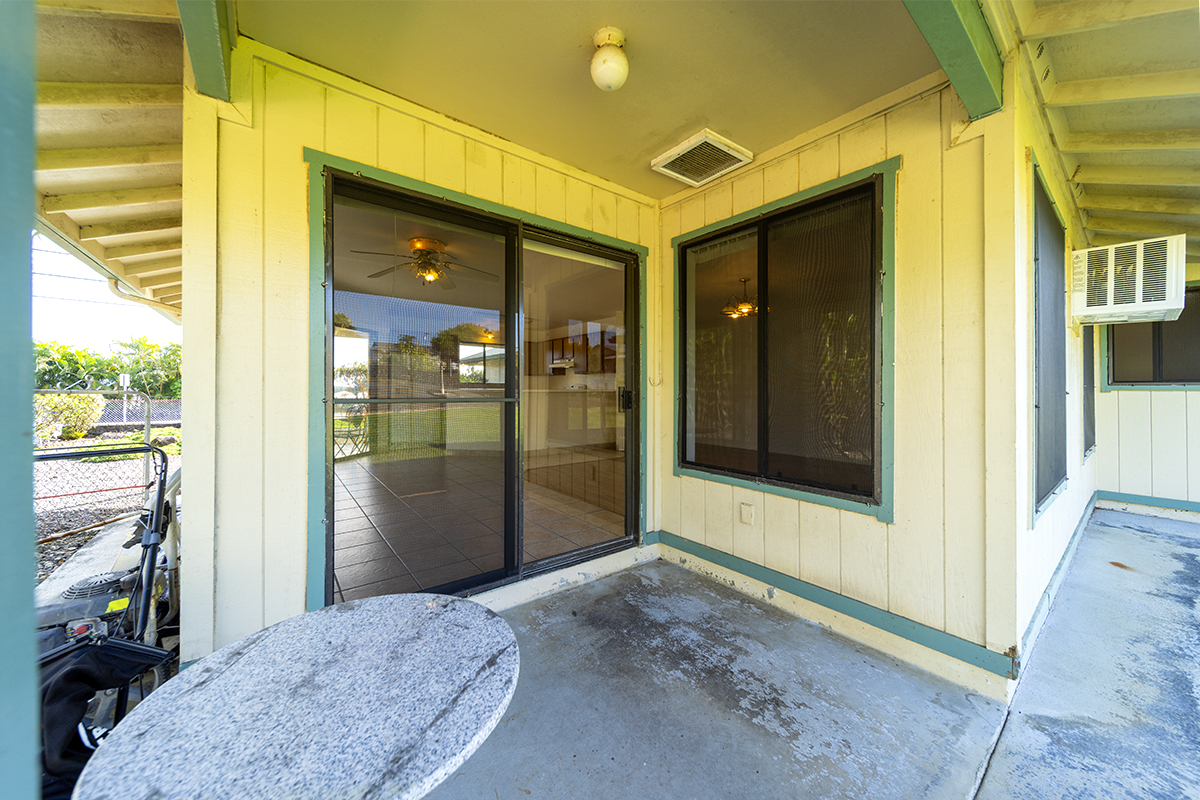 20 Naniakea Street Hilo, HI 96720 - Photo 18 of 29 a view of entryway front of house