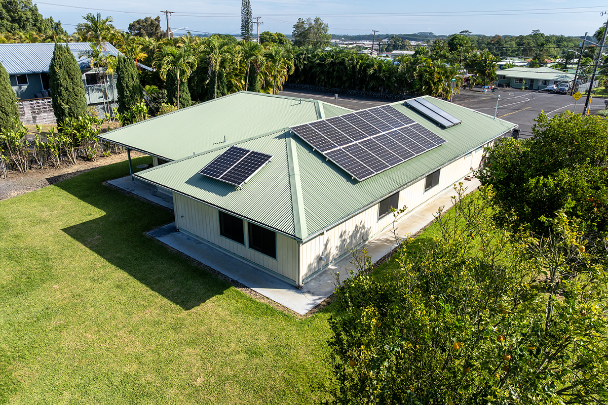 20 Naniakea Street Hilo, HI 96720 - Photo 26 of 29 a view of an outdoor space yard and patio