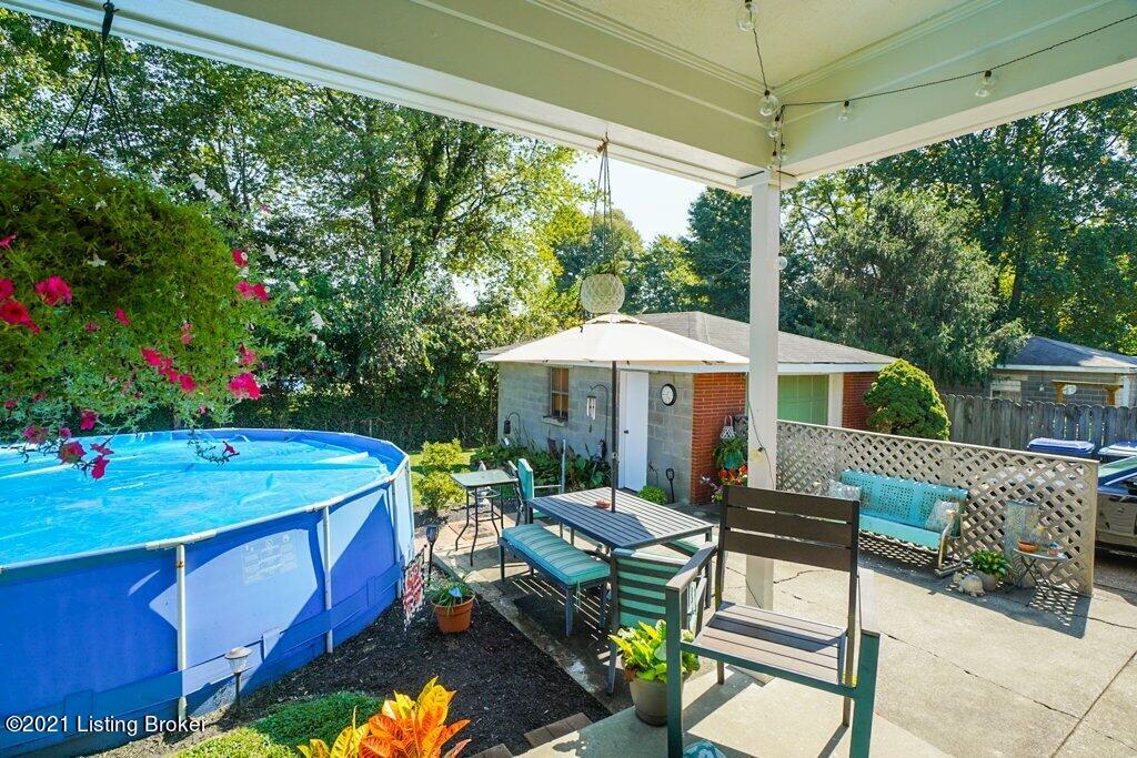 10505 Torrington Road Louisville, KY 40272 - Photo 33 of 36 033-10505-33_m