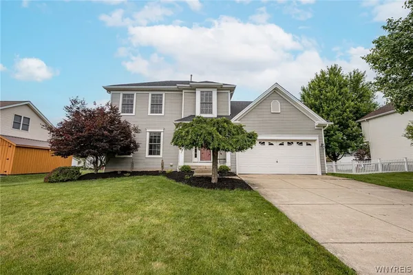 $450,000 | 45 Sunset Creek Drive, West Seneca, NY 14224