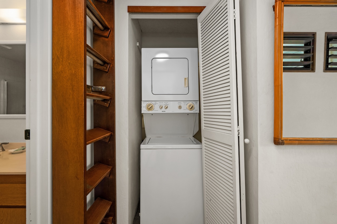 1901 Poipu Road, Unit 421 Koloa, HI 96756 - Photo 19 of 26 a utility room with dryer and washer