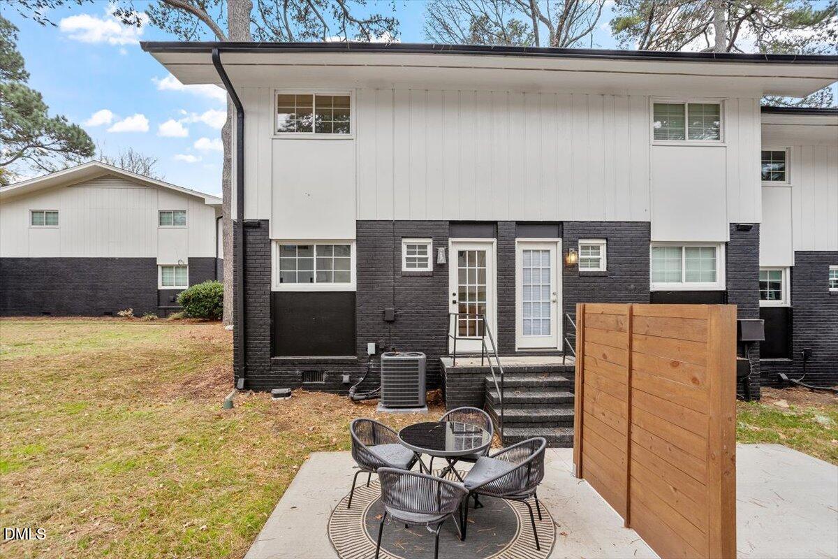 2612 Noble Road, Unit D Raleigh, NC 27608 - Photo 23 of 38 23