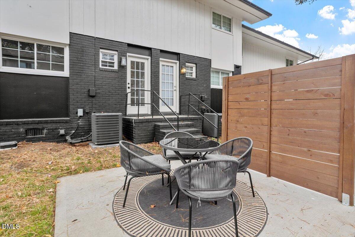 2612 Noble Road, Unit D Raleigh, NC 27608 - Photo 24 of 38 24