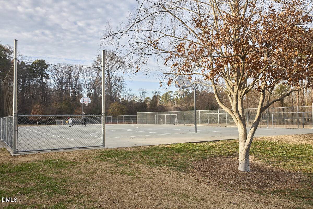 2612 Noble Road, Unit D Raleigh, NC 27608 - Photo 34 of 38 35