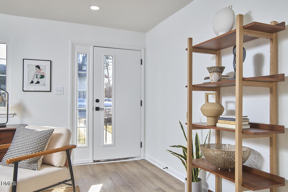 2612 Noble Road, Unit D Raleigh, NC 27608 - Photo 5 of 38 6