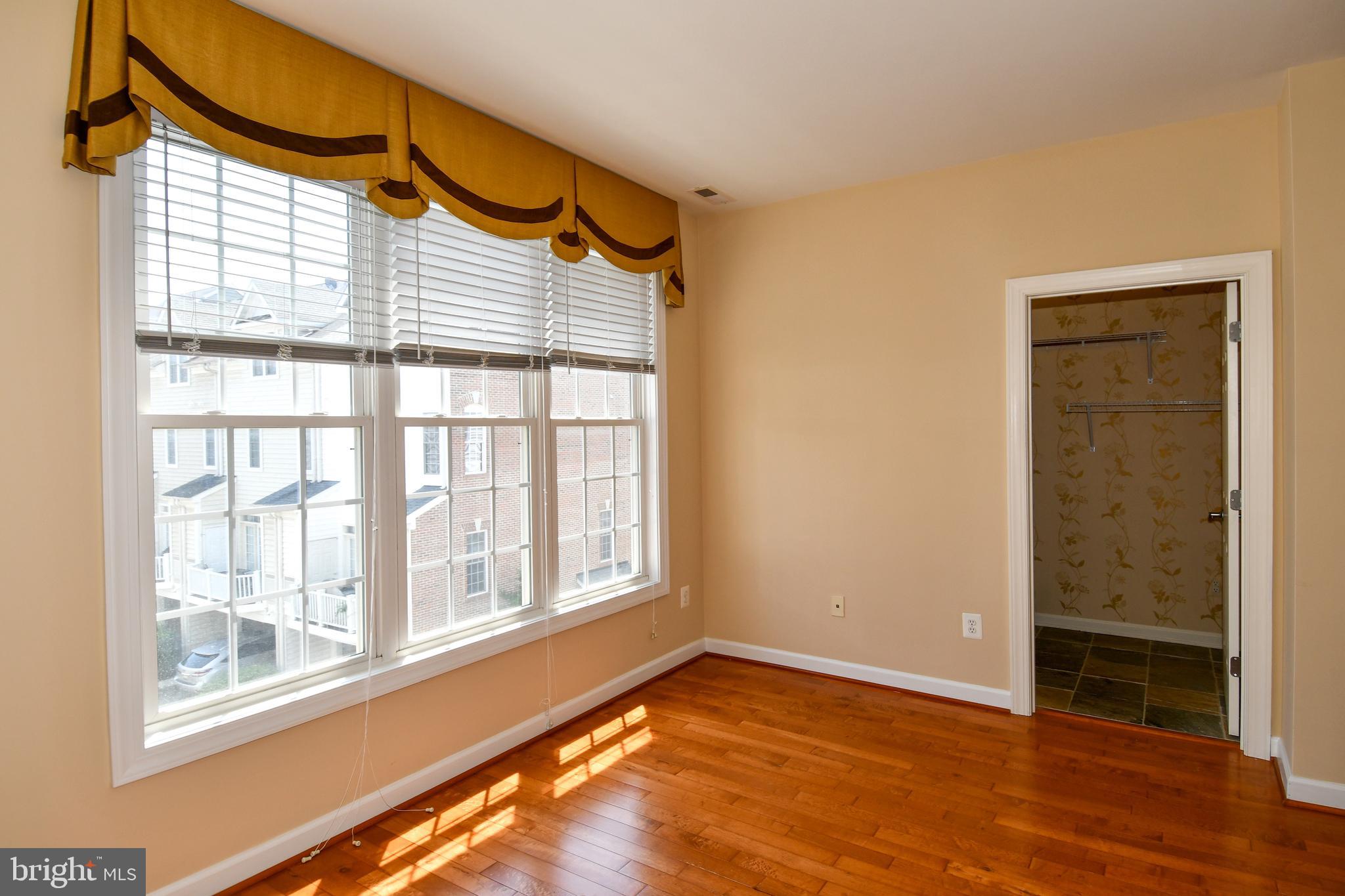 589 Cedar Spring Street Gaithersburg, MD 20877 - Photo 24 of 43 Second Floor Office