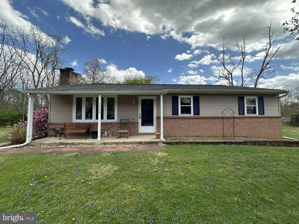 $269,000 | 1028 Woodland Parkway, State Line, PA 17268