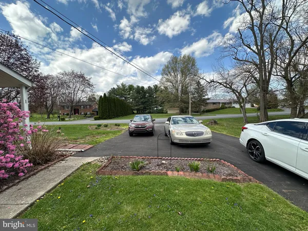 $269,000 | 1028 Woodland Parkway, State Line, PA 17268