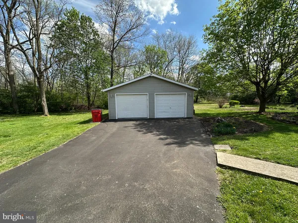 $269,000 | 1028 Woodland Parkway, State Line, PA 17268