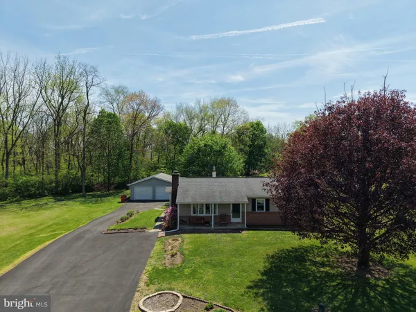 $269,000 | 1028 Woodland Parkway, State Line, PA 17268
