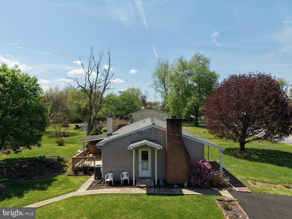 $269,000 | 1028 Woodland Parkway, State Line, PA 17268