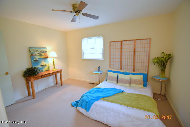 3740 Rouge Way Louisville, KY 40218 - Photo 23 of 41 DSC_0290