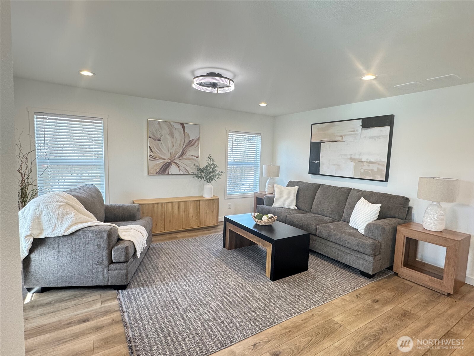 490 Highline Loop Cle Elum, WA 98922 - Photo 4 of 26