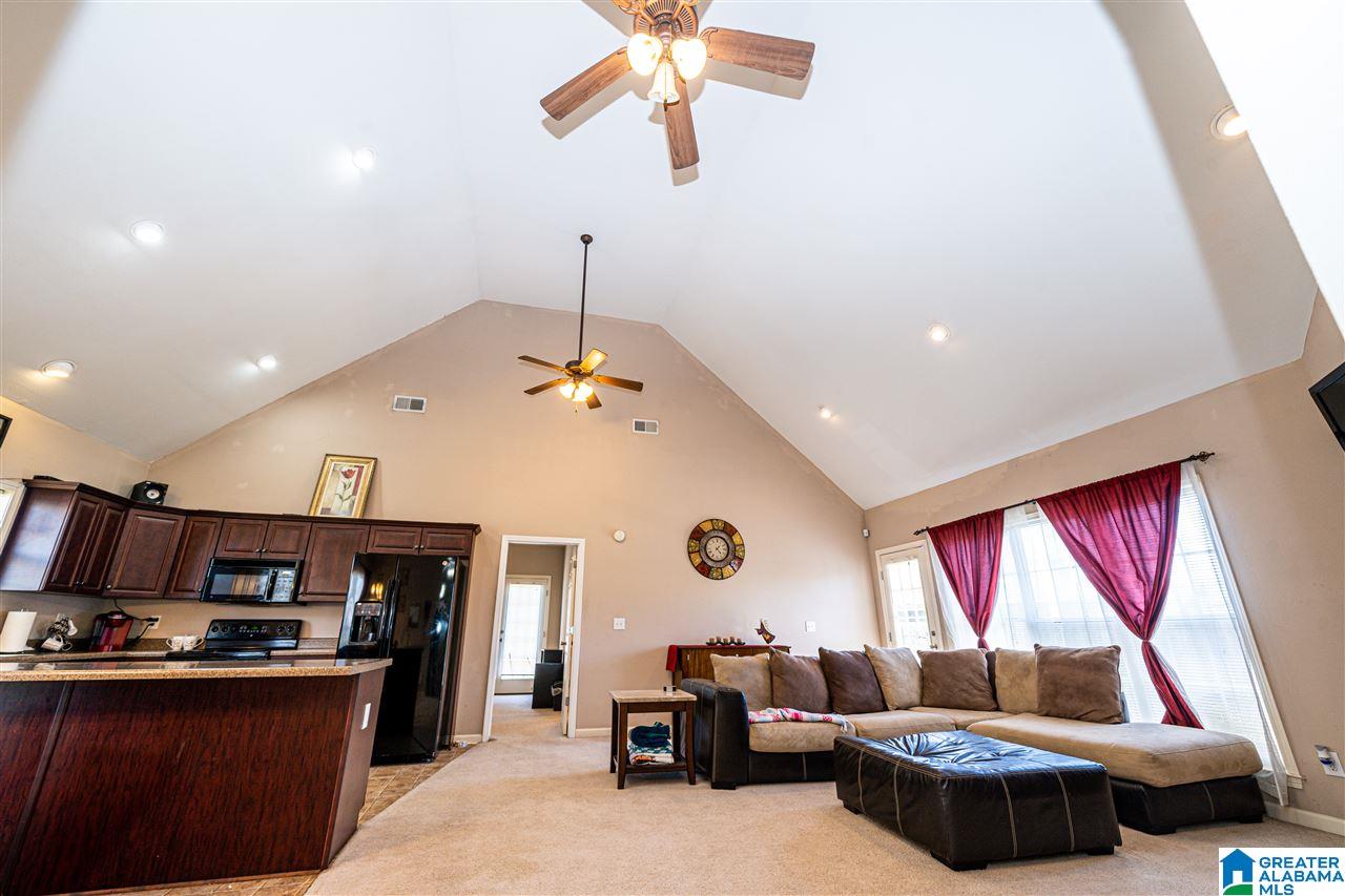 172 Addison Drive Calera, AL 35040 - Photo 5 of 24
