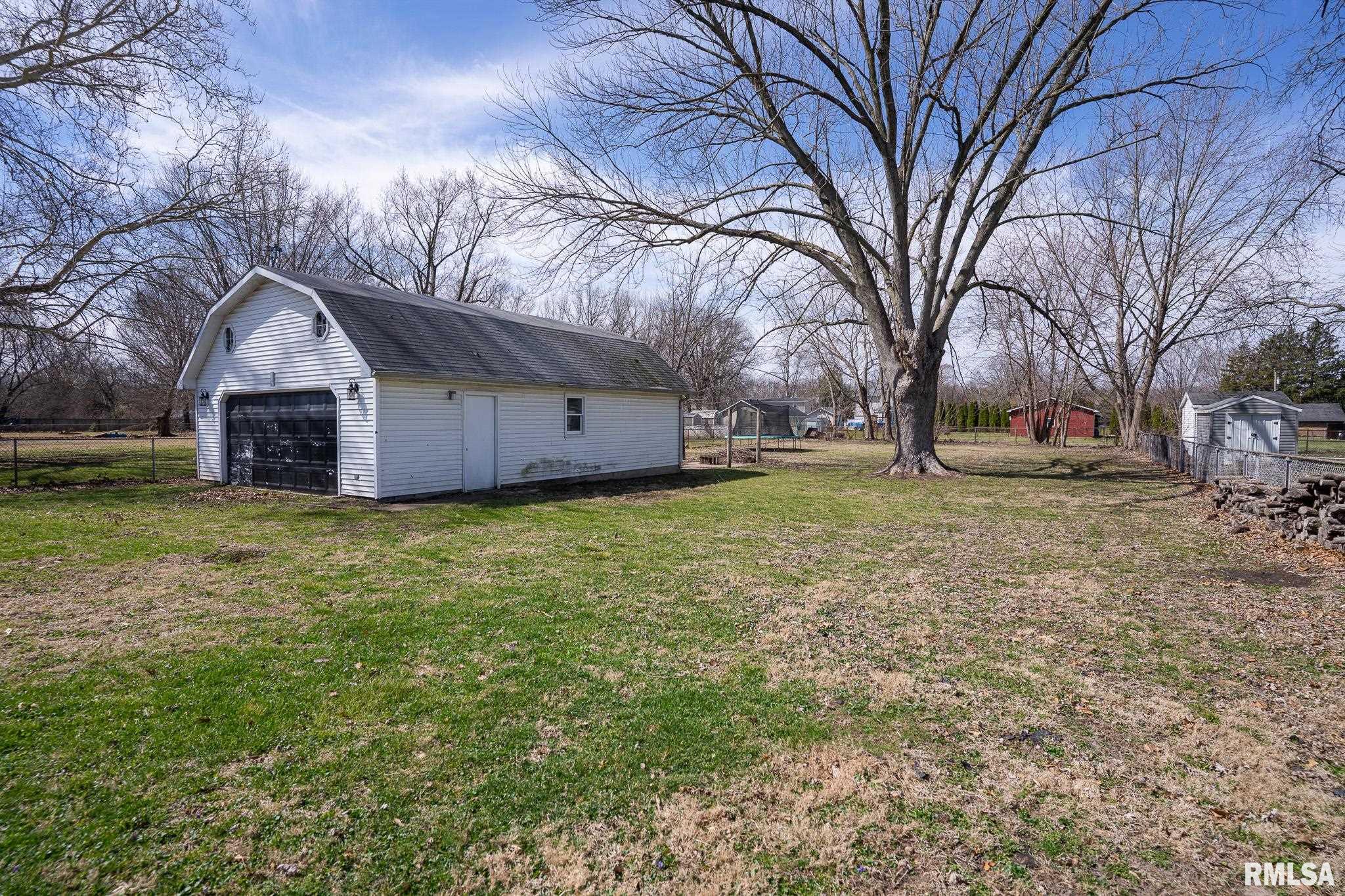 3025 Piper Road Springfield, IL 62707 - Photo 15 of 20