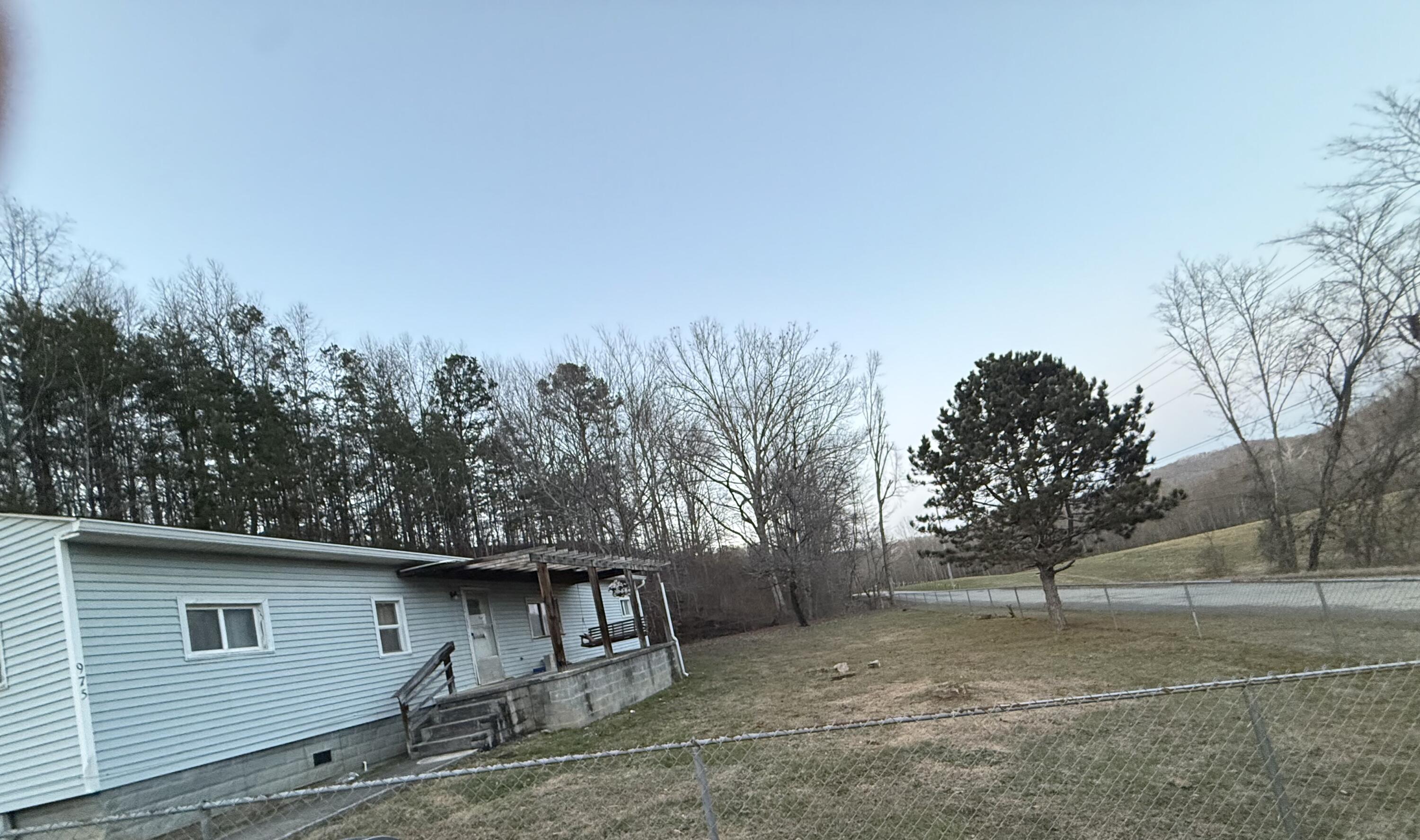 975 California Hollow Road Gray, KY 40734 - Photo 2 of 8 IMG_2631