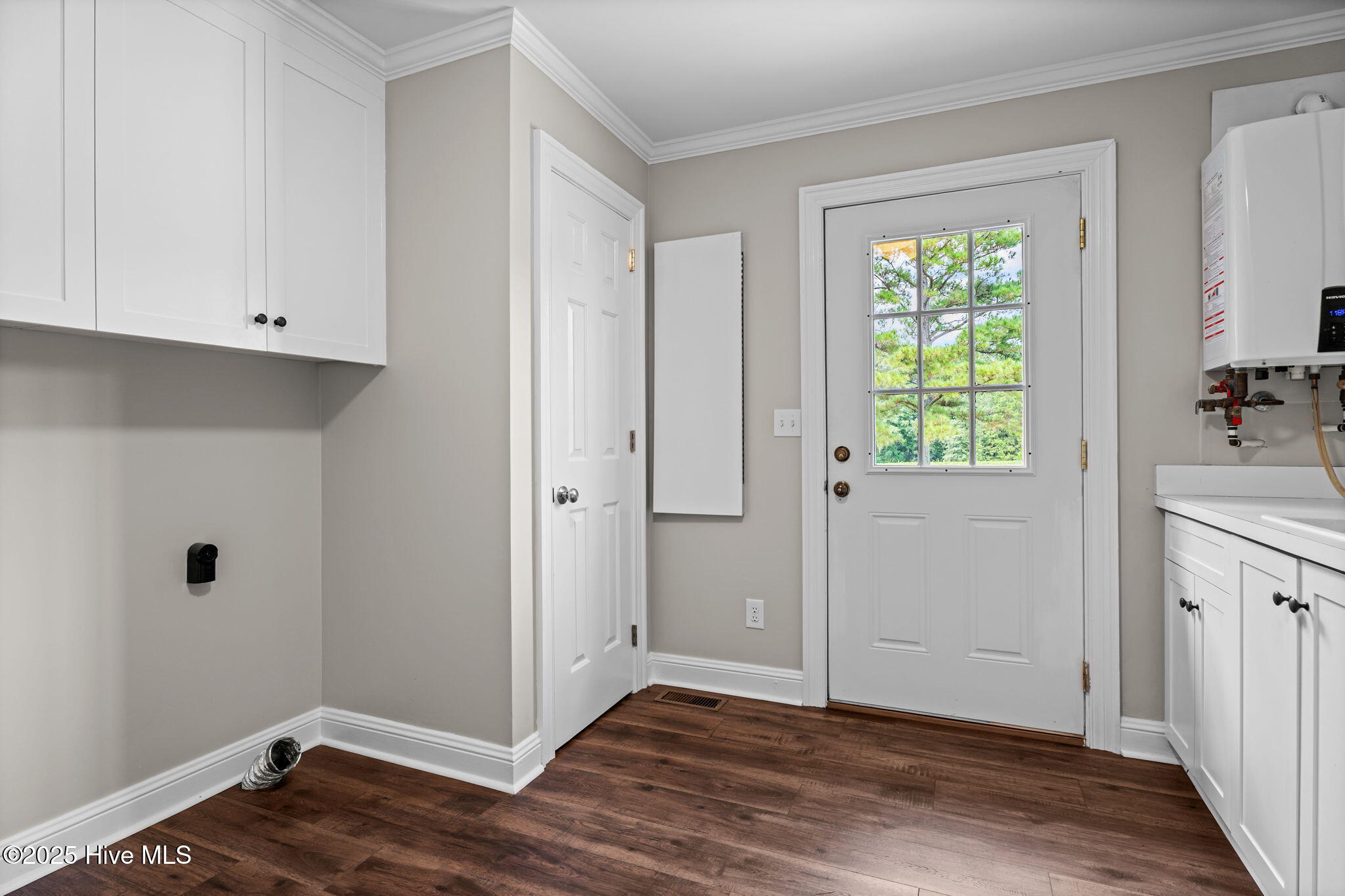 9454 Liles Road Bailey, NC 27807 - Photo 42 of 43 9454 Liles laundry room1-1