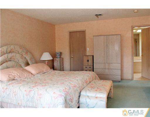 370 Rahway Road Edison, NJ 08820 - Photo 11 of 24 Gallery Image 11