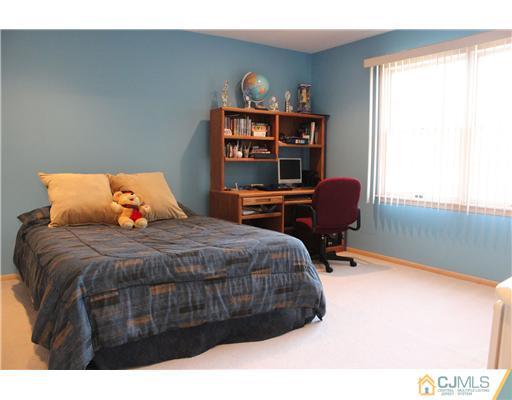 370 Rahway Road Edison, NJ 08820 - Photo 16 of 24 Gallery Image 16