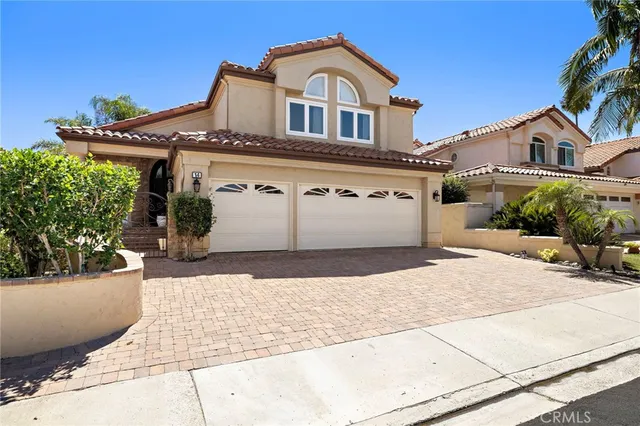 $2,479,000 | 14 Novilla, Laguna Niguel, CA 92677