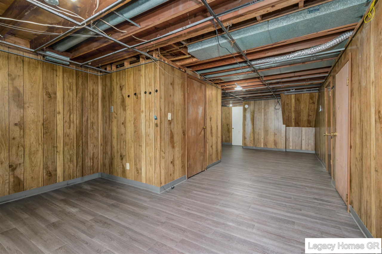 5890 Ridgebrook Drive, Unit 5892 Grand Rapids, MI 49508 - Photo 20 of 38