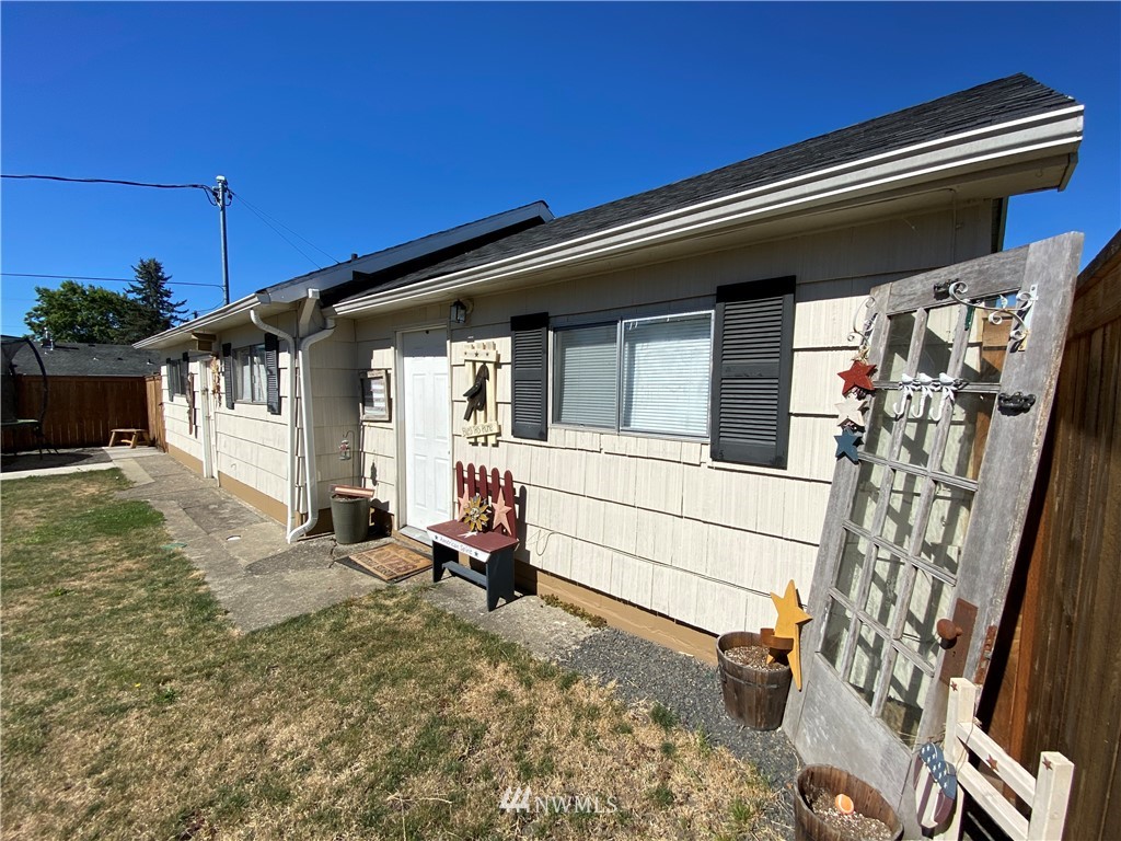 158 Southwest 4th Street Chehalis, WA 98532 - Photo 22 of 26 Gallery Image 22