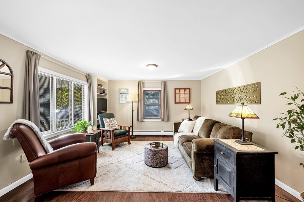 80 Meadow Road Longmeadow, MA 01106 - Photo 3 of 31