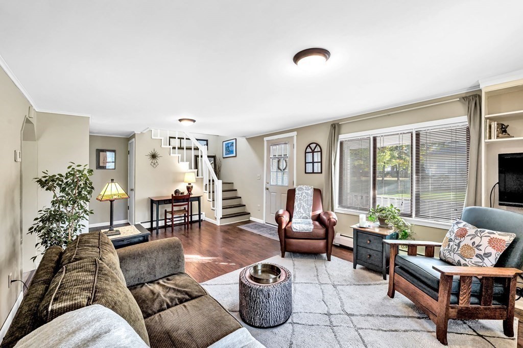 80 Meadow Road Longmeadow, MA 01106 - Photo 5 of 31