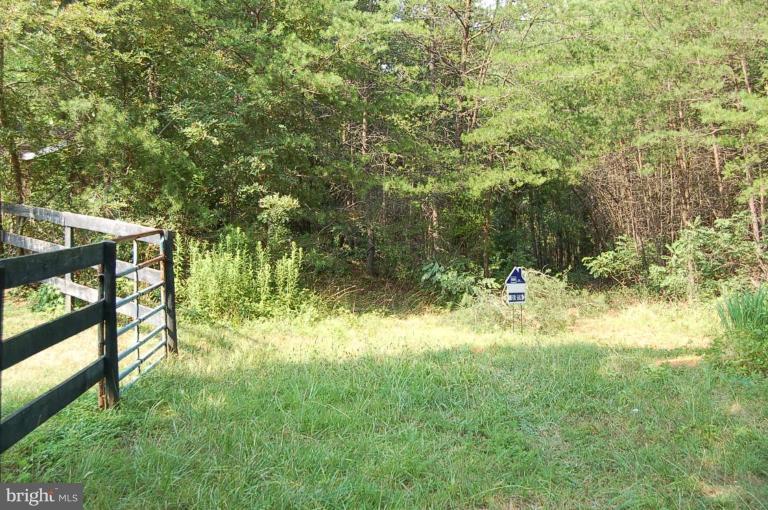Putnam's Mill Road Hume, VA 22639 - Photo 5 of 6 Continue pass fence to lot #6