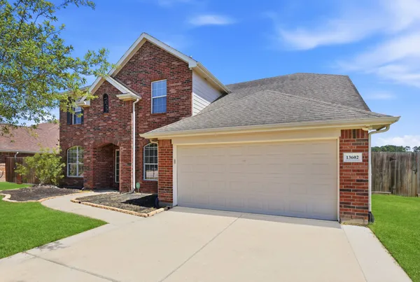 $425,000 | 13602 Lake Vista Drive, Tomball, TX 77377