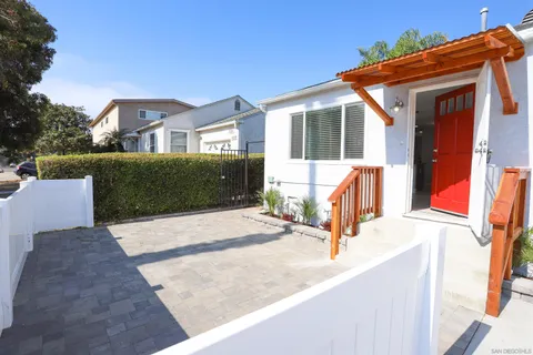 $3,995,000 | 1522 Hornblend Street, San Diego, CA 92109