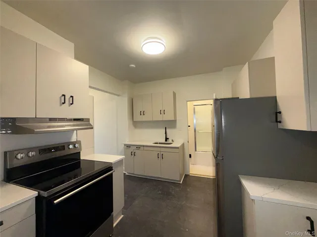 $2,000 | 1 Delafield Street, Unit 2, Poughkeepsie, NY 12601