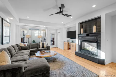 $1,150,000 | 83 South Monroe Street, Denver, CO 80209