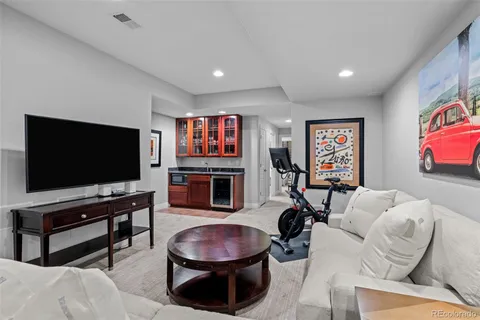 $1,150,000 | 83 South Monroe Street, Denver, CO 80209