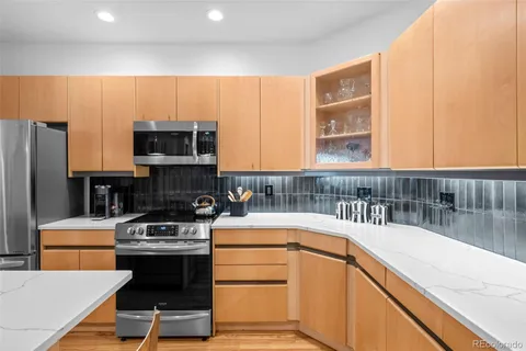 $1,150,000 | 83 South Monroe Street, Denver, CO 80209