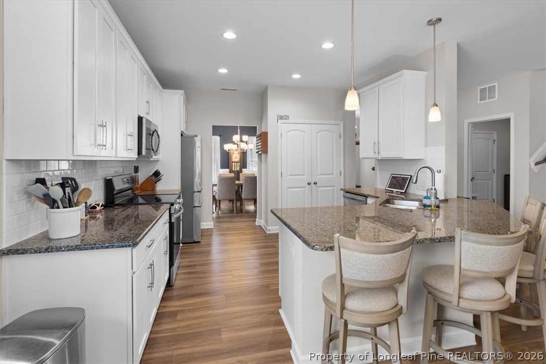 6932 Running Fox Road Hope Mills, NC 28348 - Photo 12 of 39