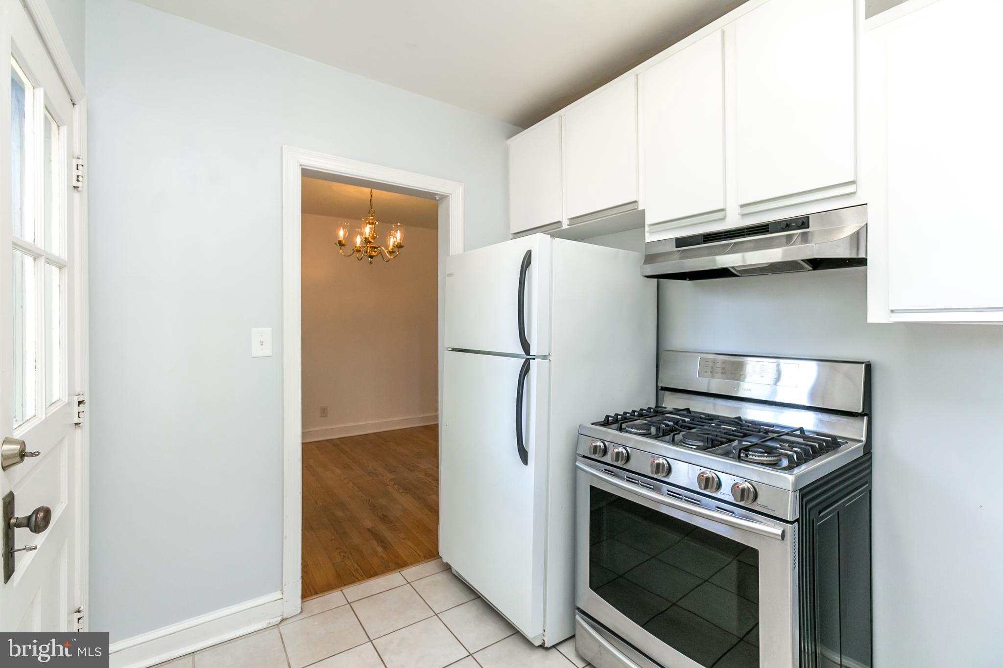 10000 Renfrew Road Silver Spring, MD 20901 - Photo 12 of 33 Kitchen