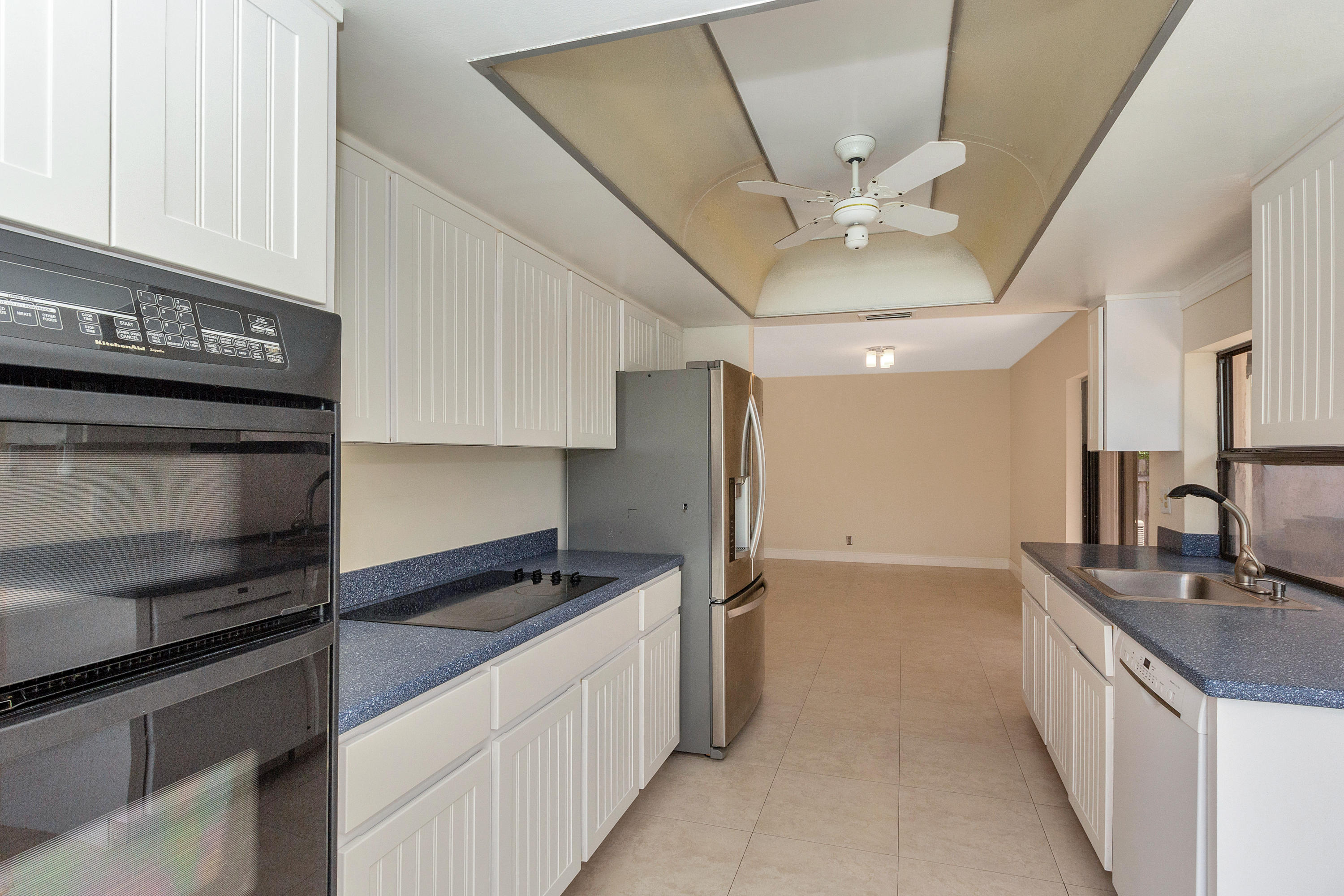 6488 Sweet Maple Lane Boca Raton, FL 33433 - Photo 14 of 38 Kitchen