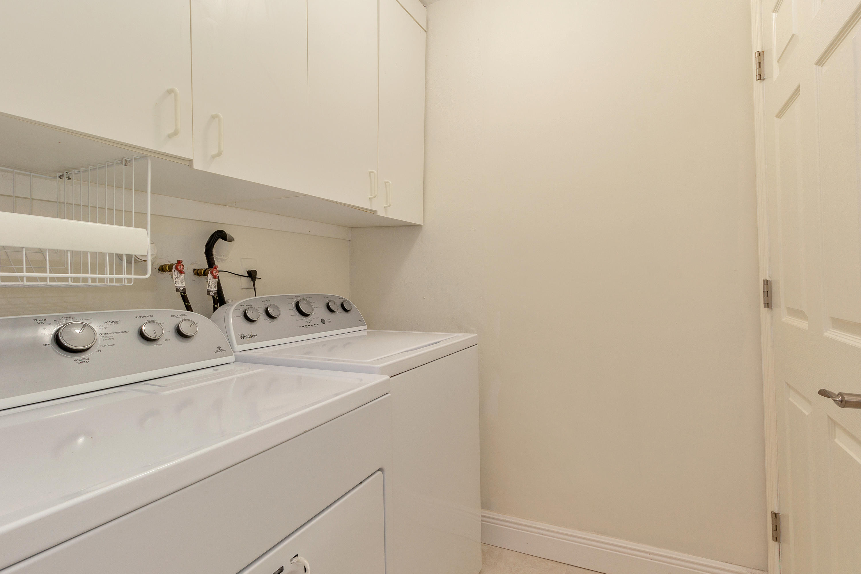 6488 Sweet Maple Lane Boca Raton, FL 33433 - Photo 30 of 38 Newer Washer & Dryer (2016)