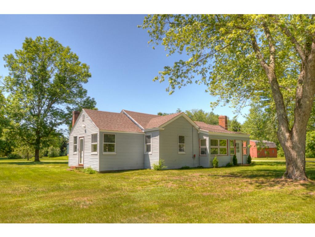 77 Spring Street Hopkinton, NH 03229 - Photo 1 of 24 Gallery Image 1