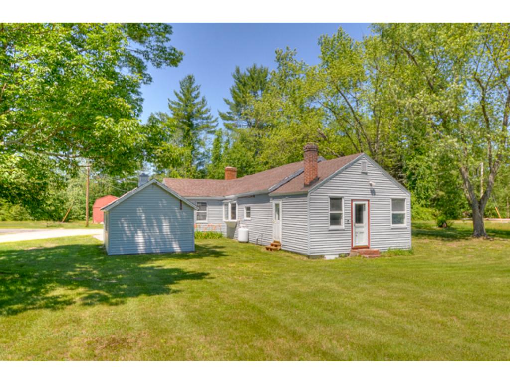 77 Spring Street Hopkinton, NH 03229 - Photo 3 of 24 Gallery Image 3