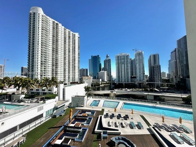 92 Southwest 3rd Street, Unit 1410 Miami, FL 33130 - Photo 21 of 40 a view of a city with tall buildings