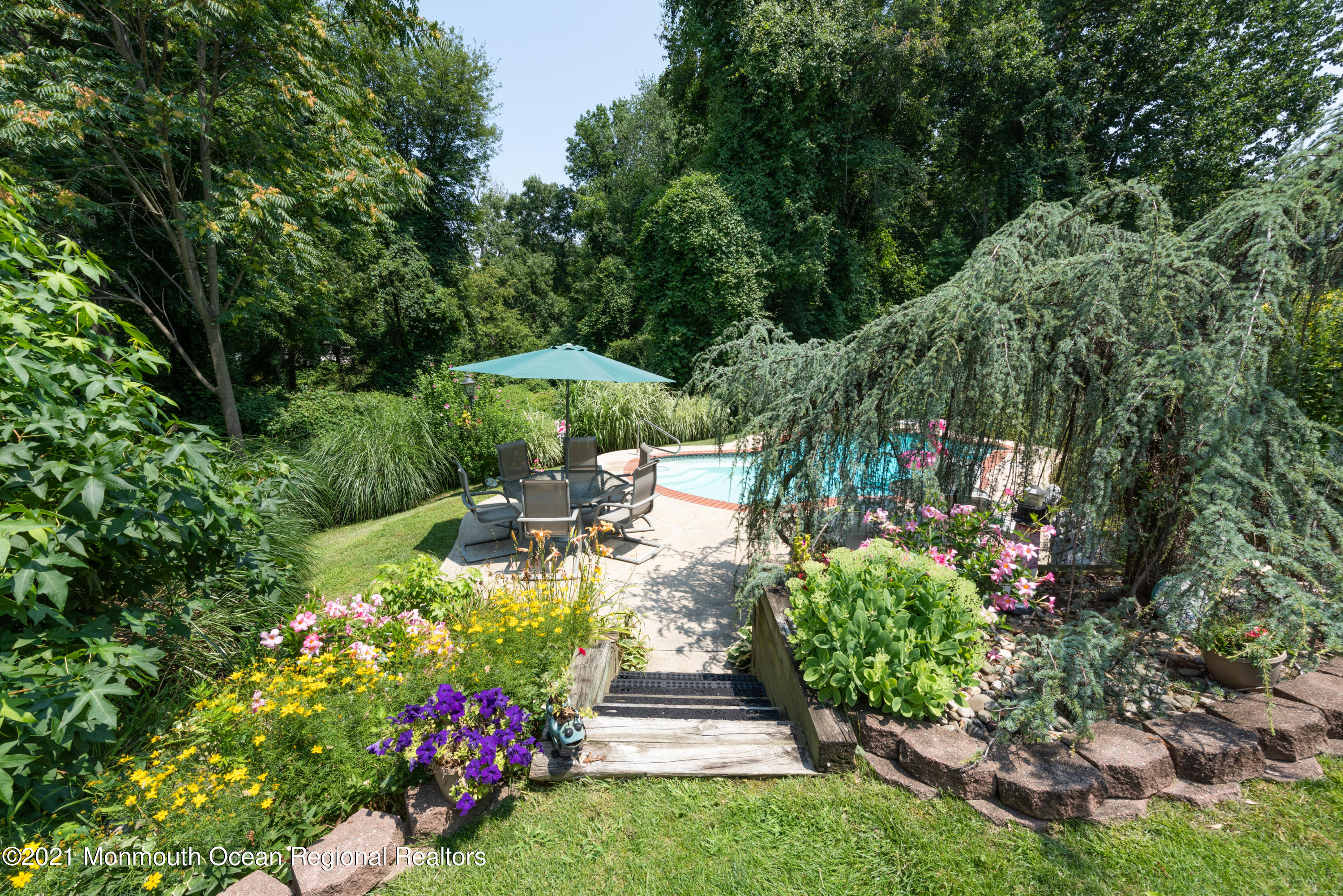 133 Lynch Road Middletown, NJ 07748 - Photo 29 of 34 BAP_2836