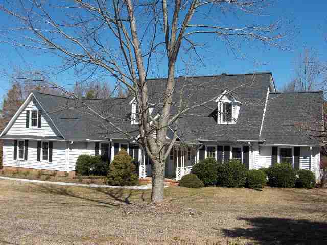 201 Roper Mountain Rd Extension Greenville, SC 29615 - Photo 1 of 9