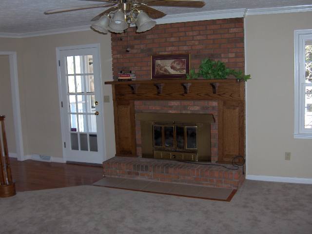 201 Roper Mountain Rd Extension Greenville, SC 29615 - Photo 7 of 9