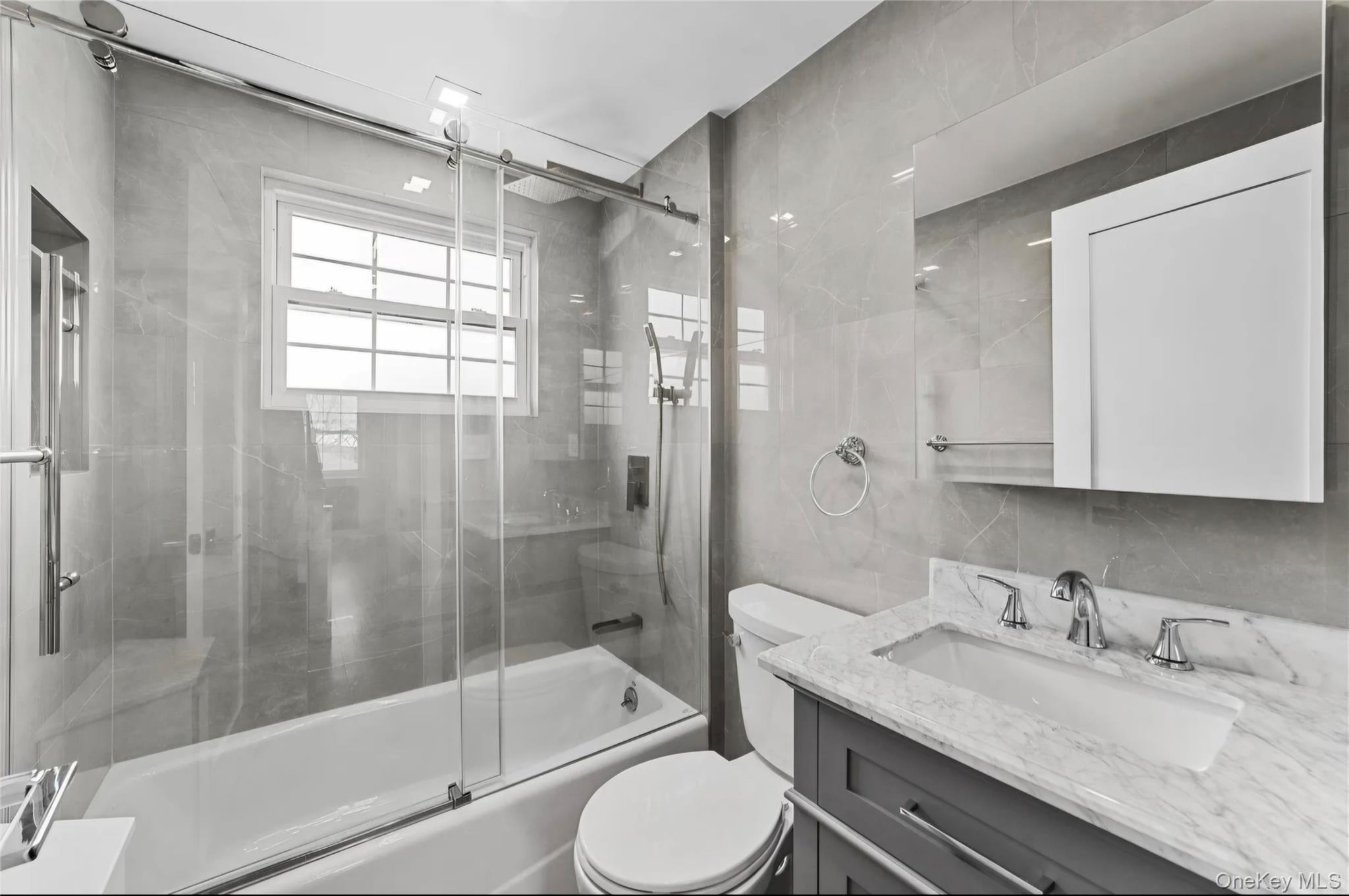 70 Normandy Road Yonkers, NY 10701 - Photo 24 of 26