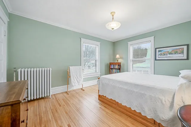 $325,000 | 814 Central Avenue, Red Wing, MN 55066