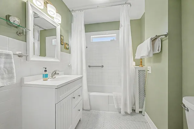 $325,000 | 814 Central Avenue, Red Wing, MN 55066