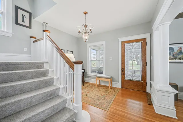 $325,000 | 814 Central Avenue, Red Wing, MN 55066